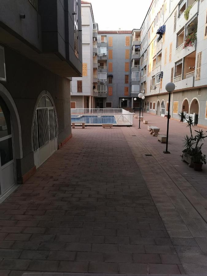 Naufragos Apartament Torrevieja Zewnętrze zdjęcie